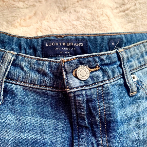 LUCKY BRAND Cutoff Jeans Shorts SIZE 6/28 - Picture 2 of 8